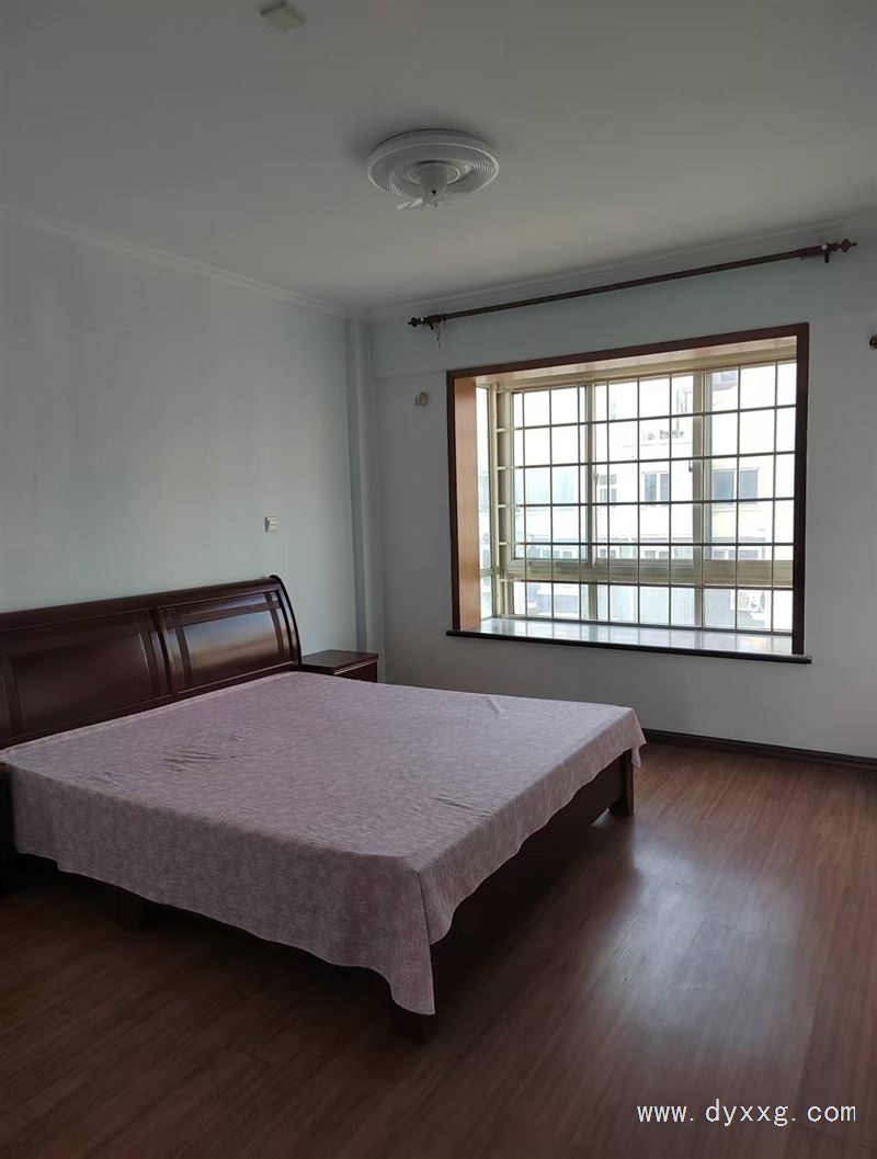 东营市东城区 - 安泰南区，紧邻春晖小学